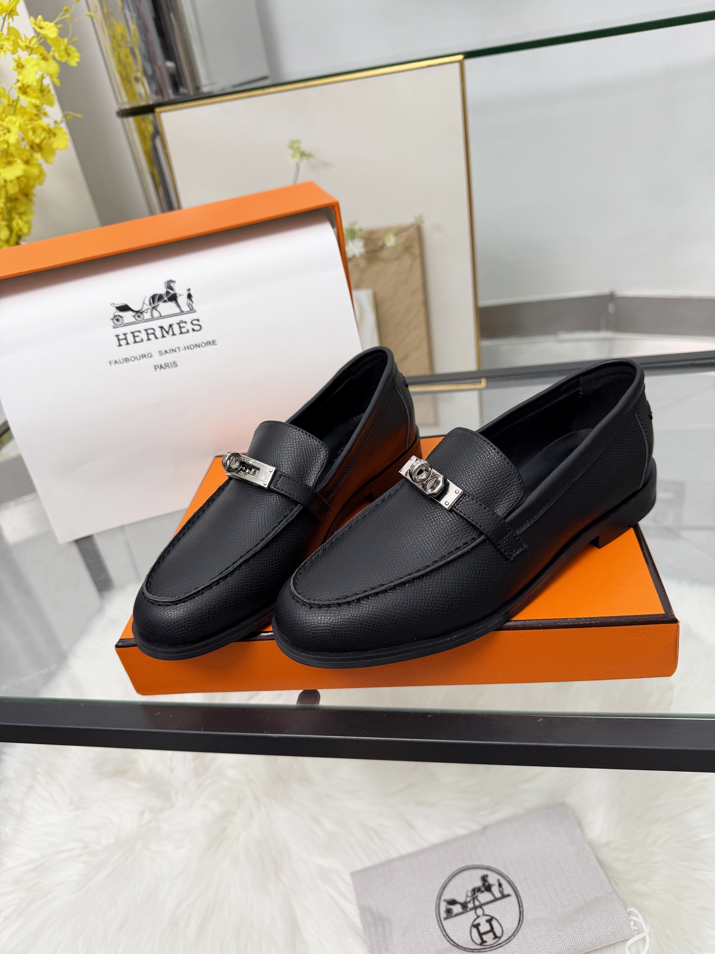 Women's high heels